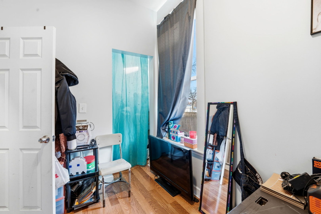 1637 S Saint Louis Avenue - Photo 16