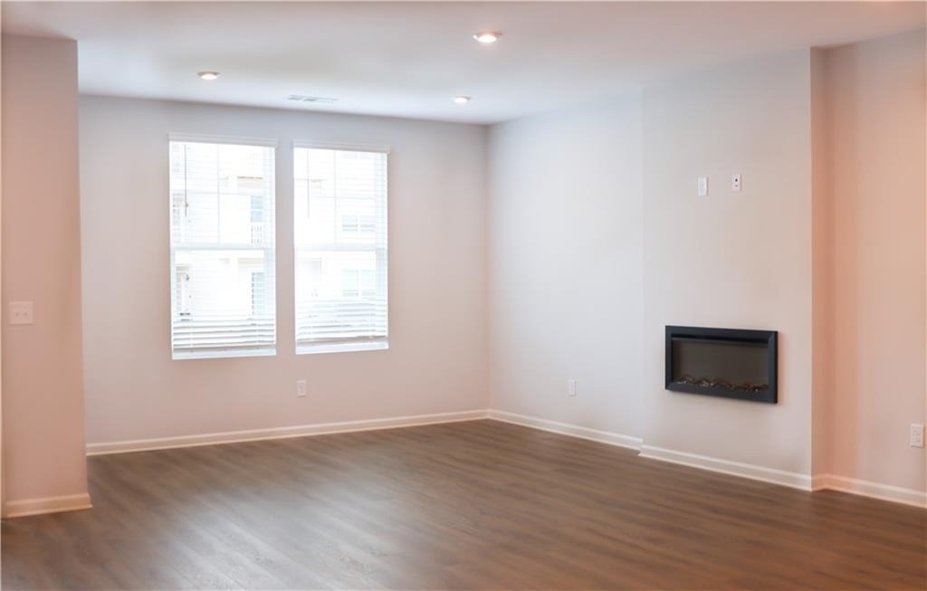 483 Crown Drive - Photo 3