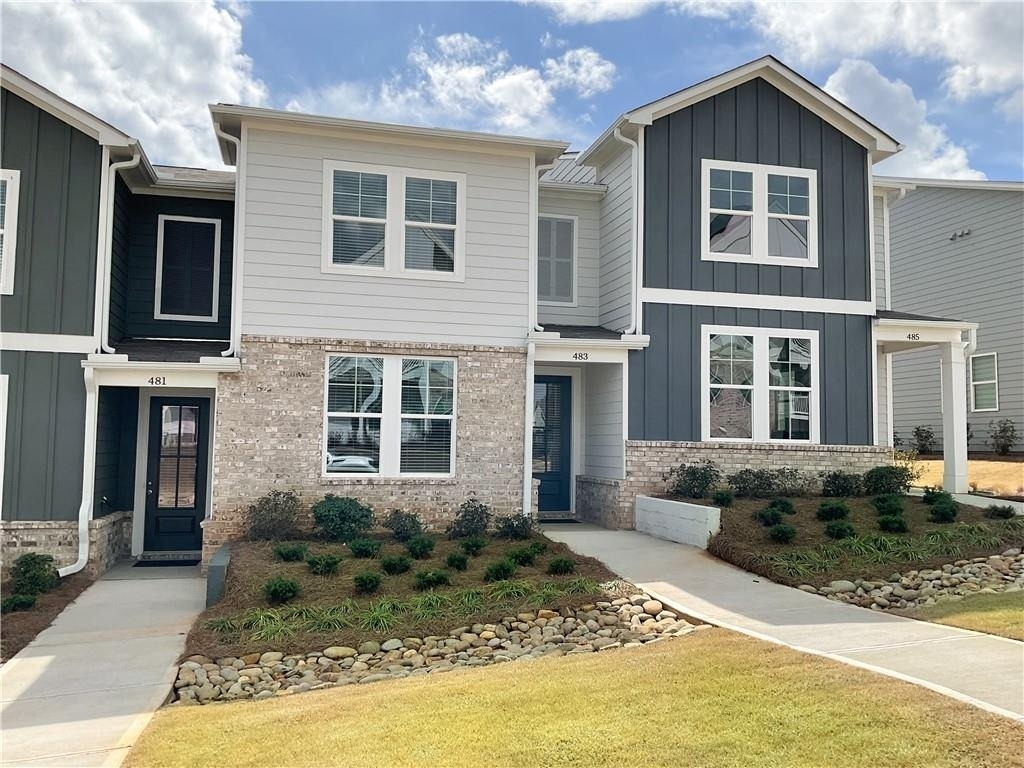483 Crown Drive - Photo 1