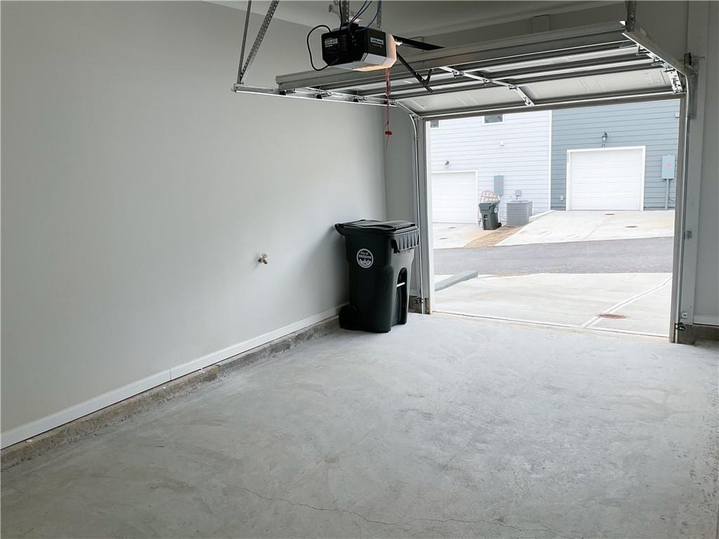 495 Crown Drive - Photo 18