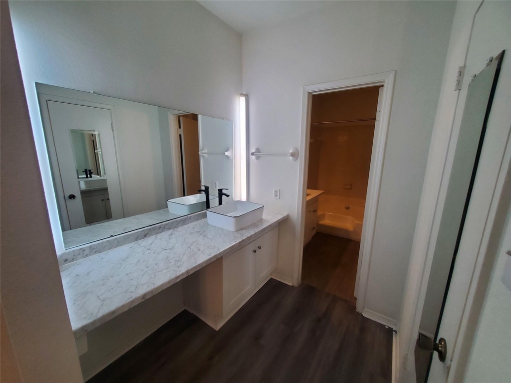 17473 Red Oak Drive - Photo 10