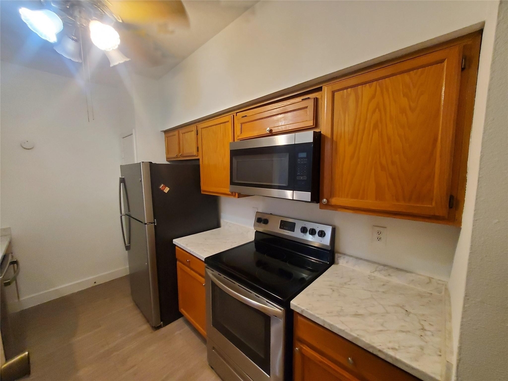 17473 Red Oak Drive - Photo 6