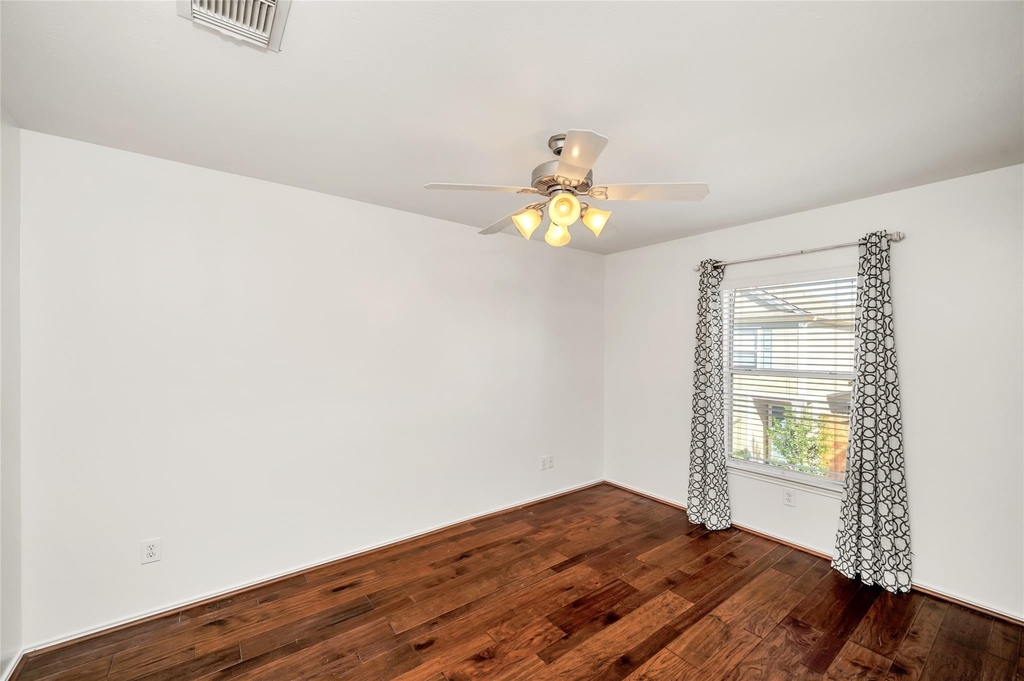 1719 Redwing Bluff Drive - Photo 18