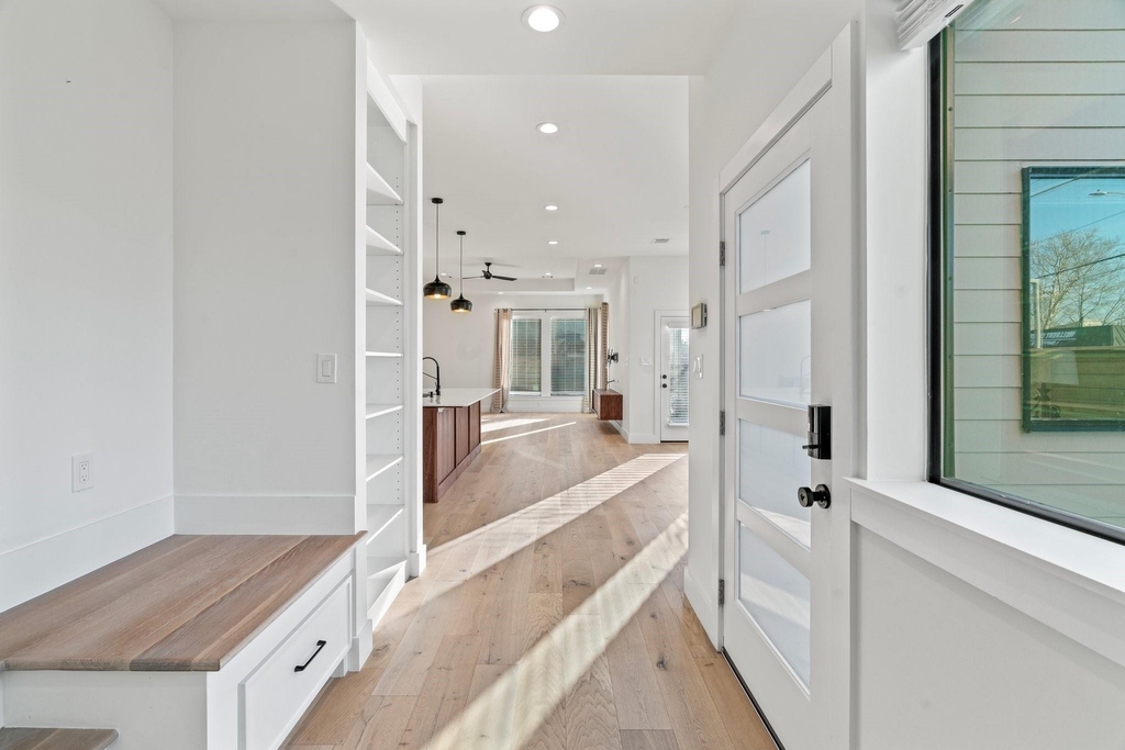 3802 Commerce Street - Photo 1