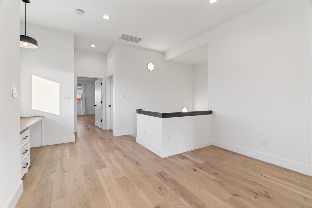 3802 Commerce Street - Photo 23