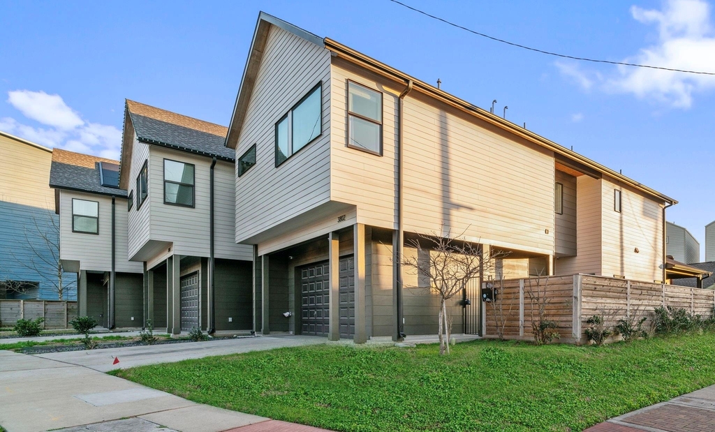 3802 Commerce Street - Photo 40