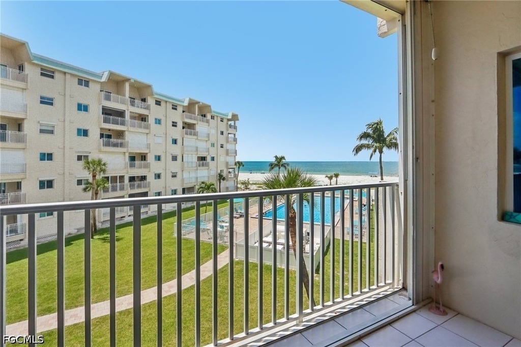 7400 Estero Boulevard - Photo 23