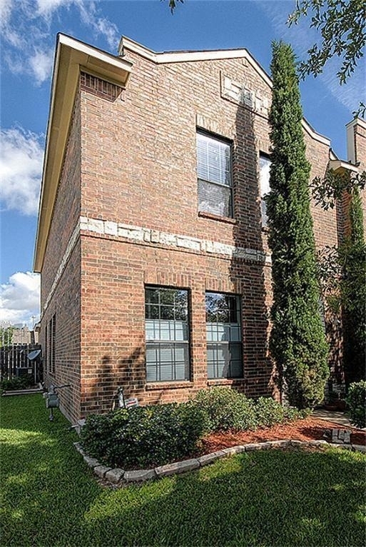 1414 Emancipation Avenue - Photo 0