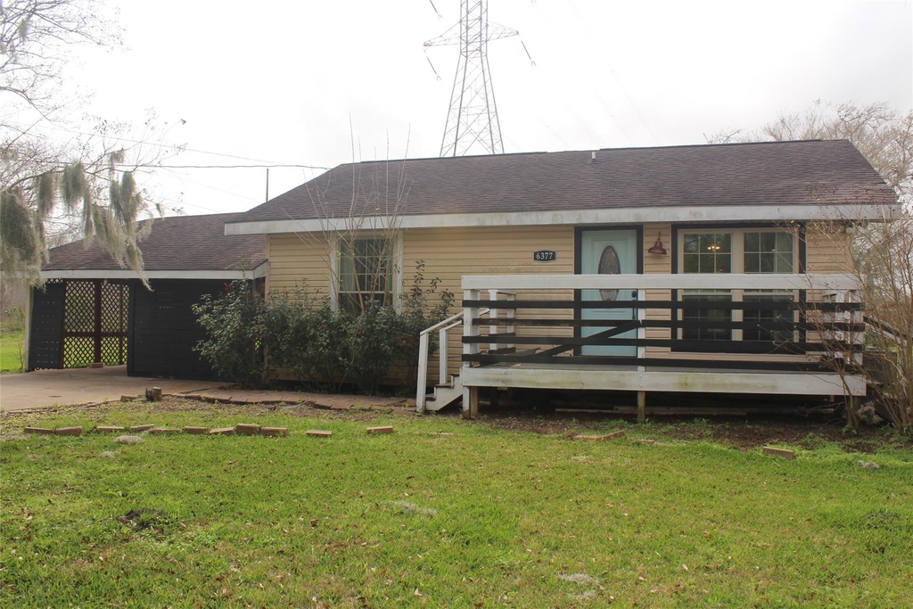 6377 County Road 659 - Photo 2