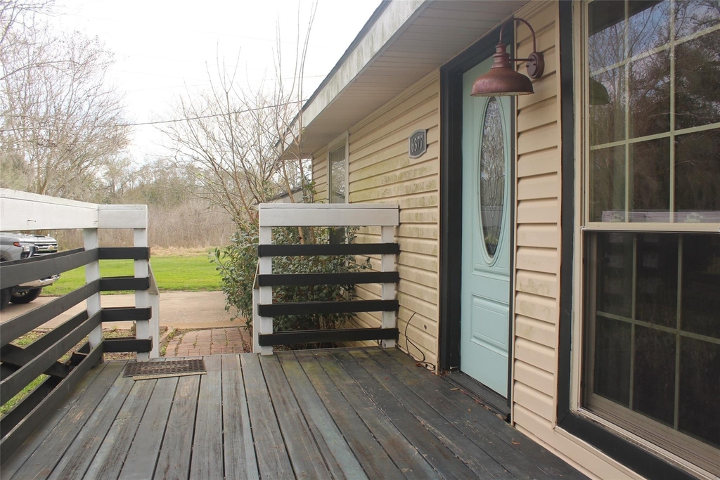 6377 County Road 659 - Photo 4