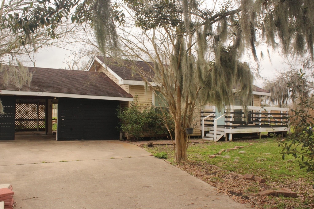 6377 County Road 659 - Photo 0
