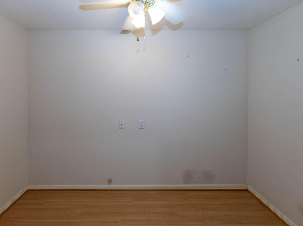 2435 Thorndon Park Court - Photo 8