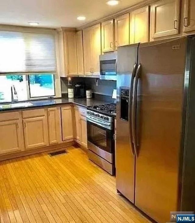 14 Baywood - Photo 7