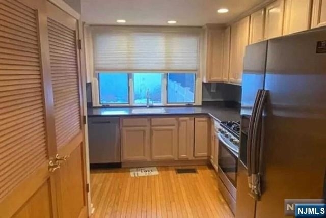 14 Baywood - Photo 8