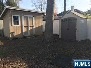 14 Baywood - Photo 16
