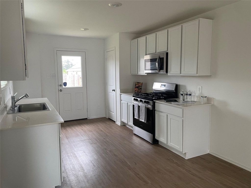 221 Crystal Bay Ln - Photo 6