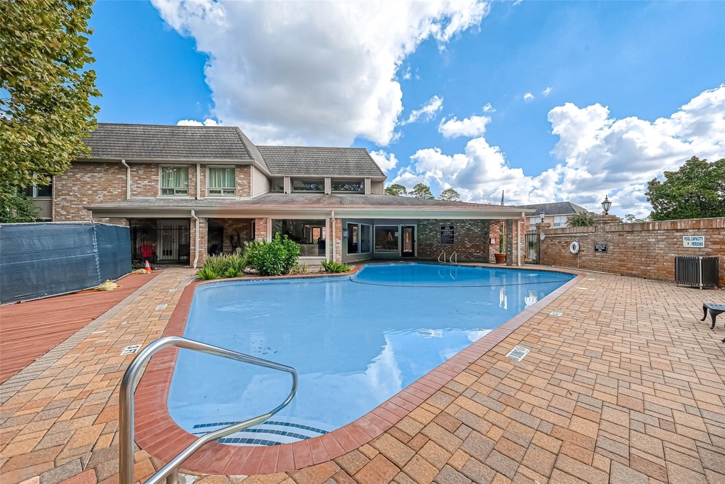 2232 S Piney Point Road - Photo 29