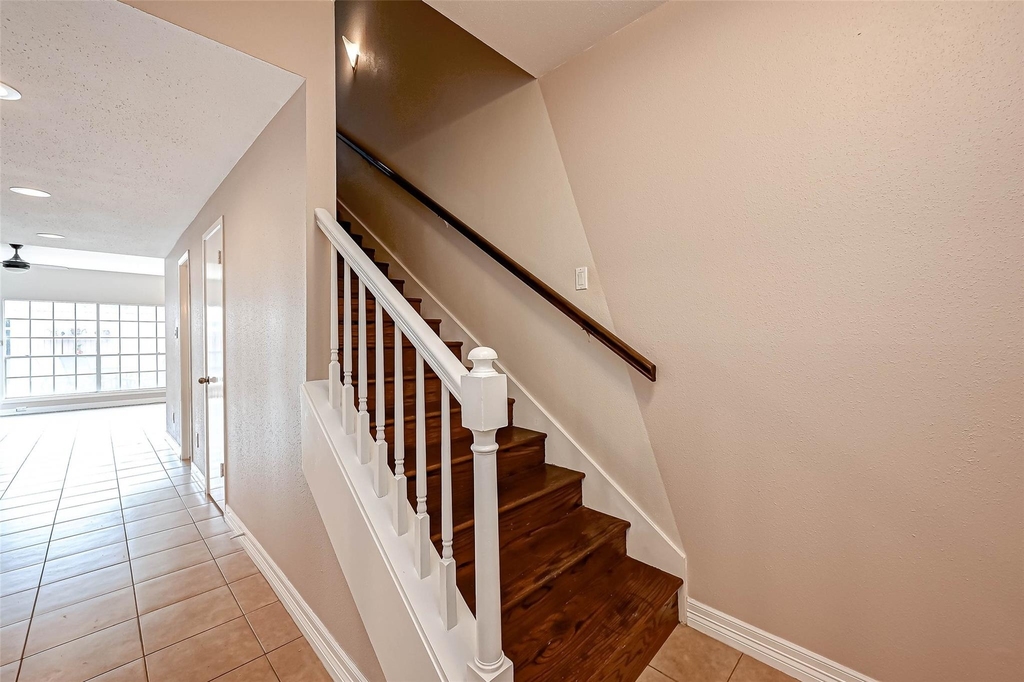 2232 S Piney Point Road - Photo 1