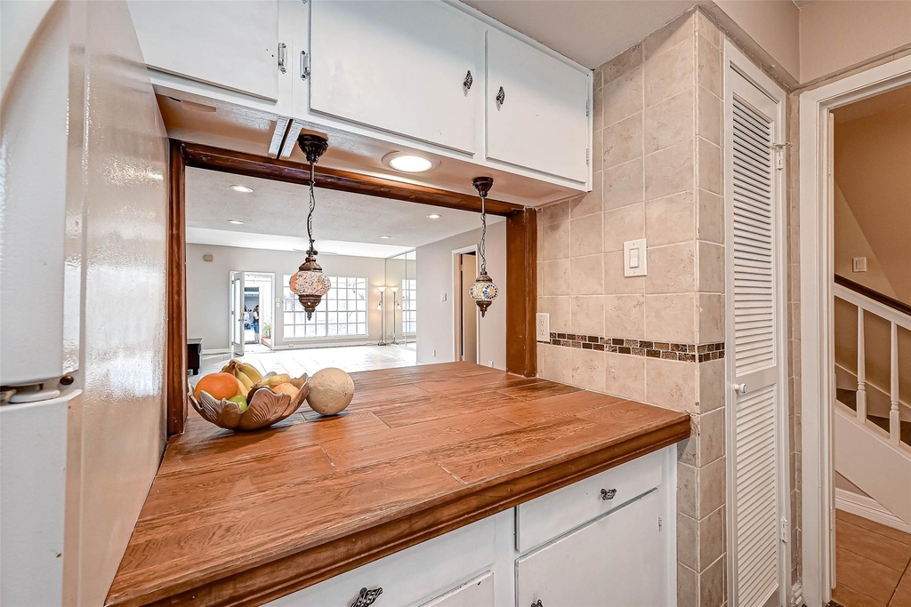 2232 S Piney Point Road - Photo 13