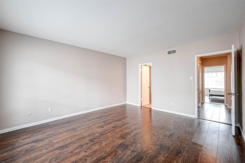 2232 S Piney Point Road - Photo 18
