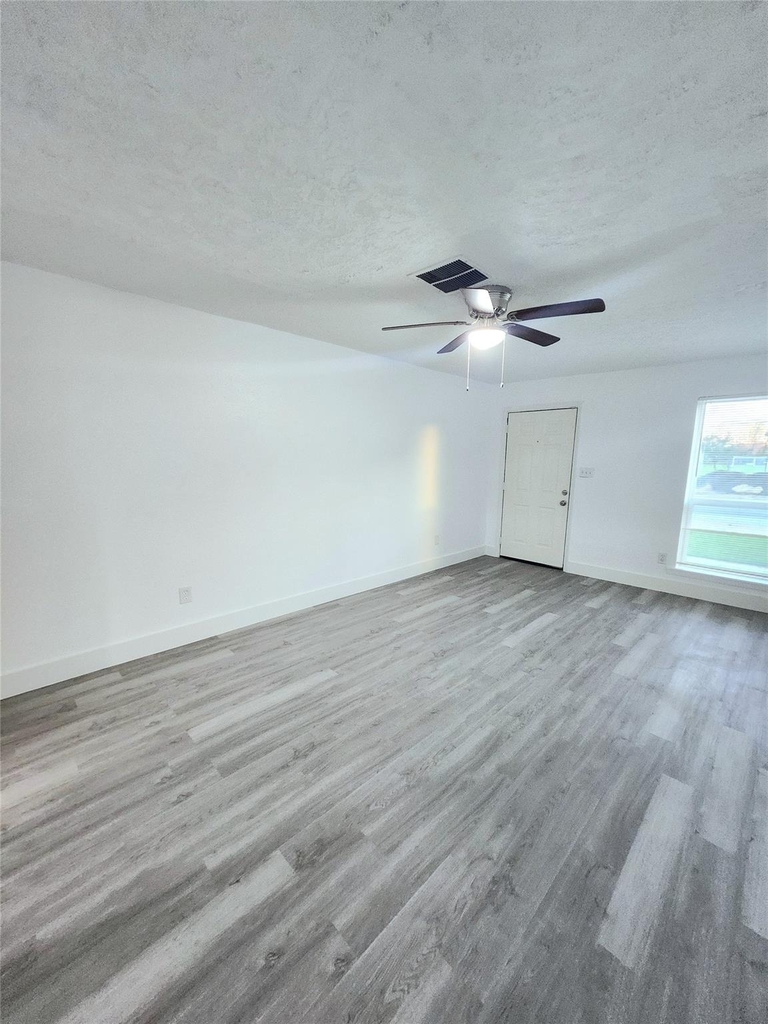 6824 W Fuqua Drive - Photo 17
