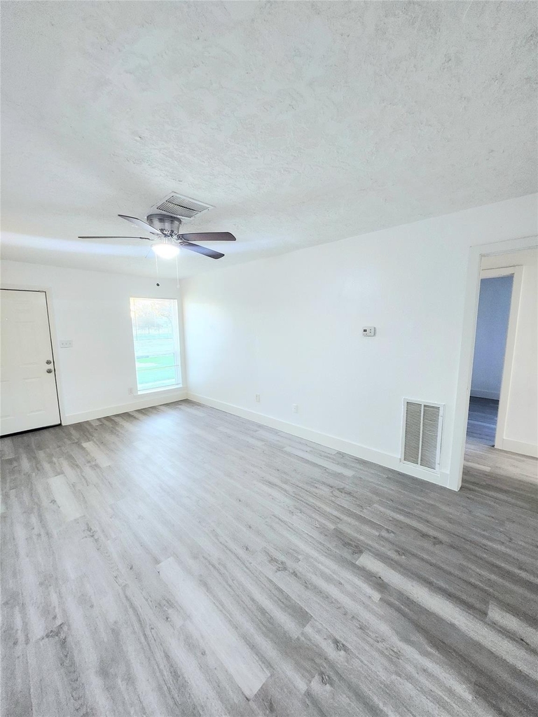 6824 W Fuqua Drive - Photo 2