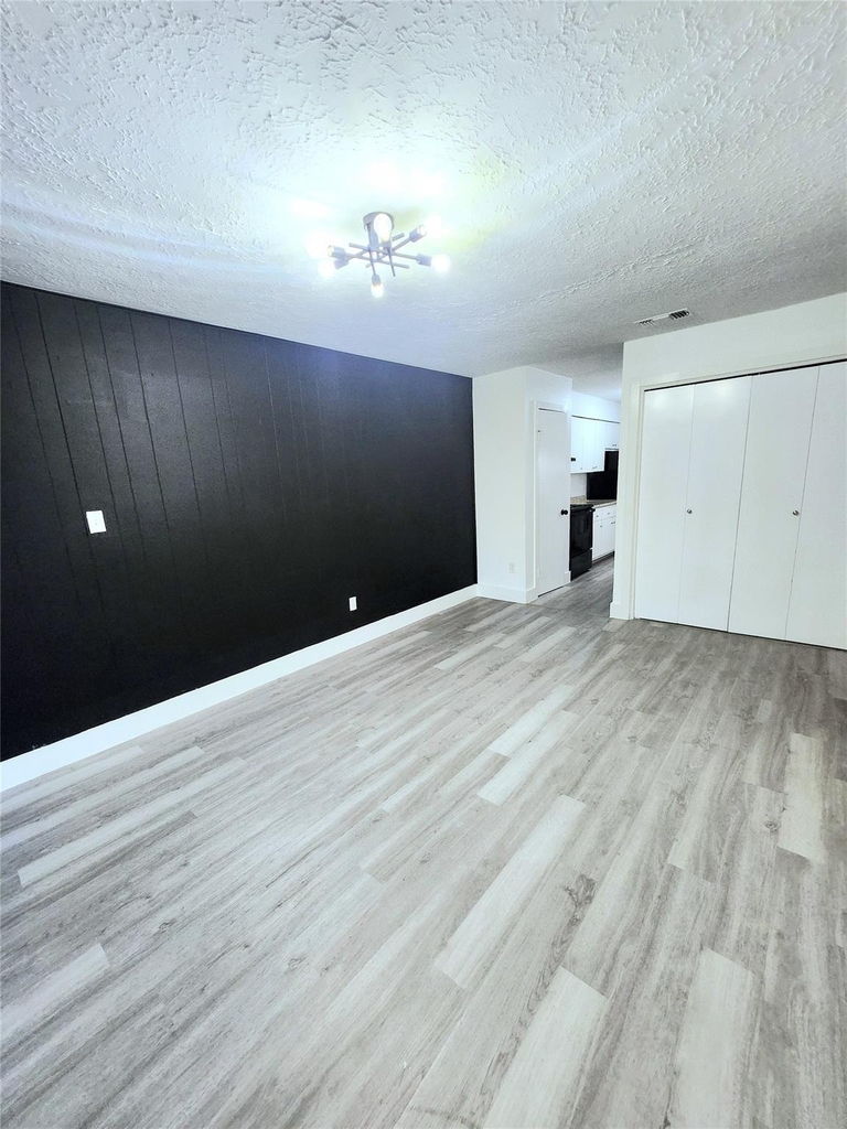 6824 W Fuqua Drive - Photo 7