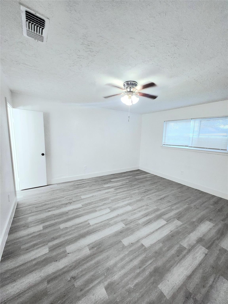 6824 W Fuqua Drive - Photo 8
