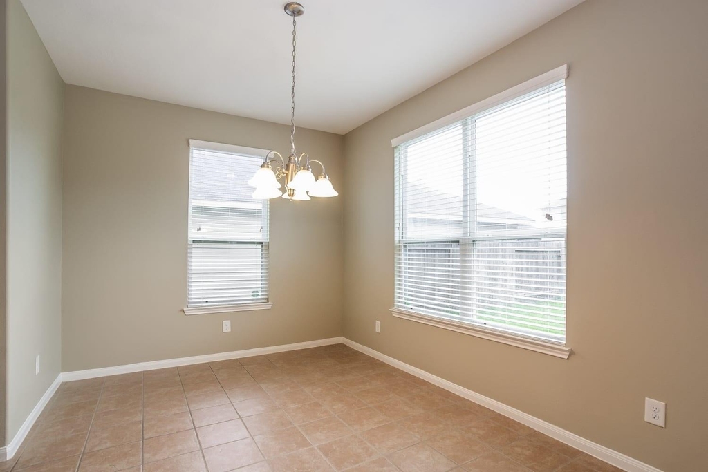 1023 Doubletree Glen Drive - Photo 6