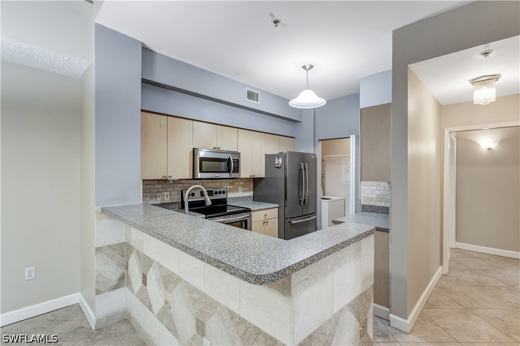 1105 Reserve Court - Photo 2