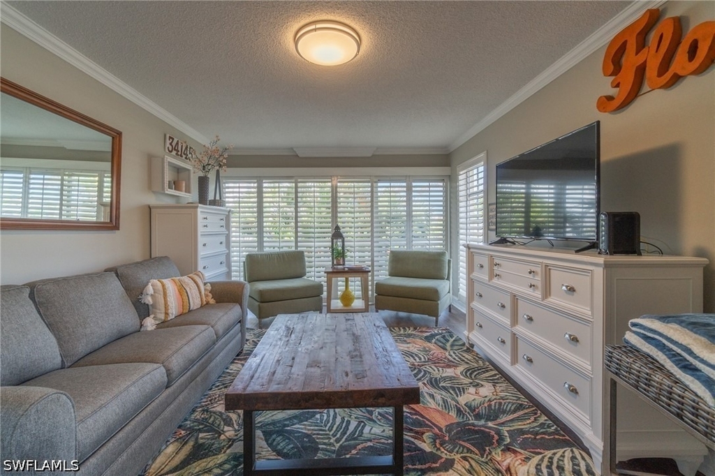 1215 Edington Place - Photo 1
