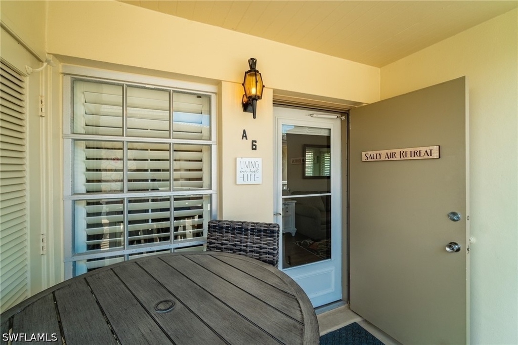 1215 Edington Place - Photo 15