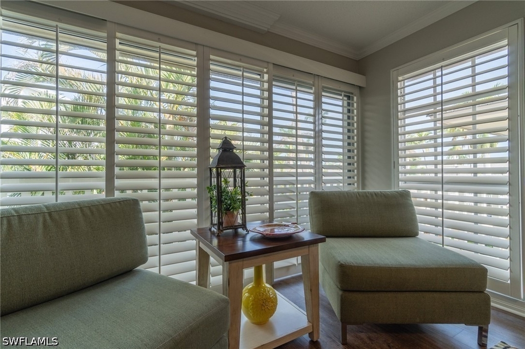 1215 Edington Place - Photo 5