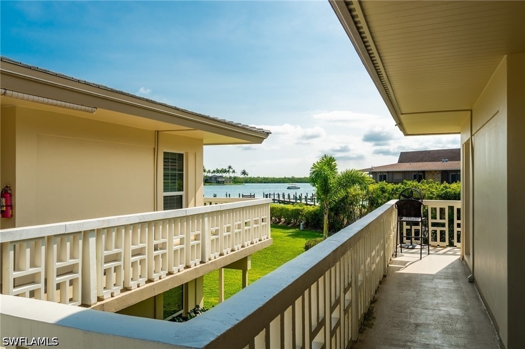 1215 Edington Place - Photo 14