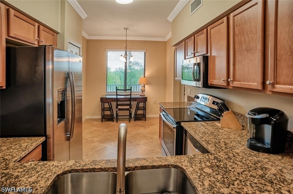 9727 Acqua Court - Photo 5