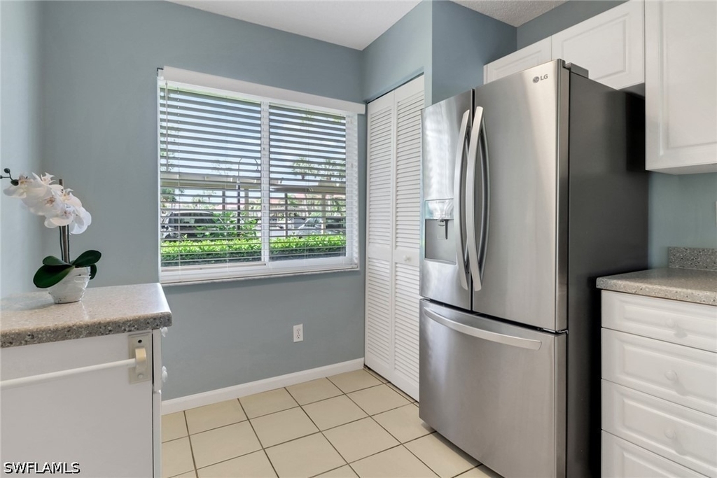 4556 Andover Way - Photo 8