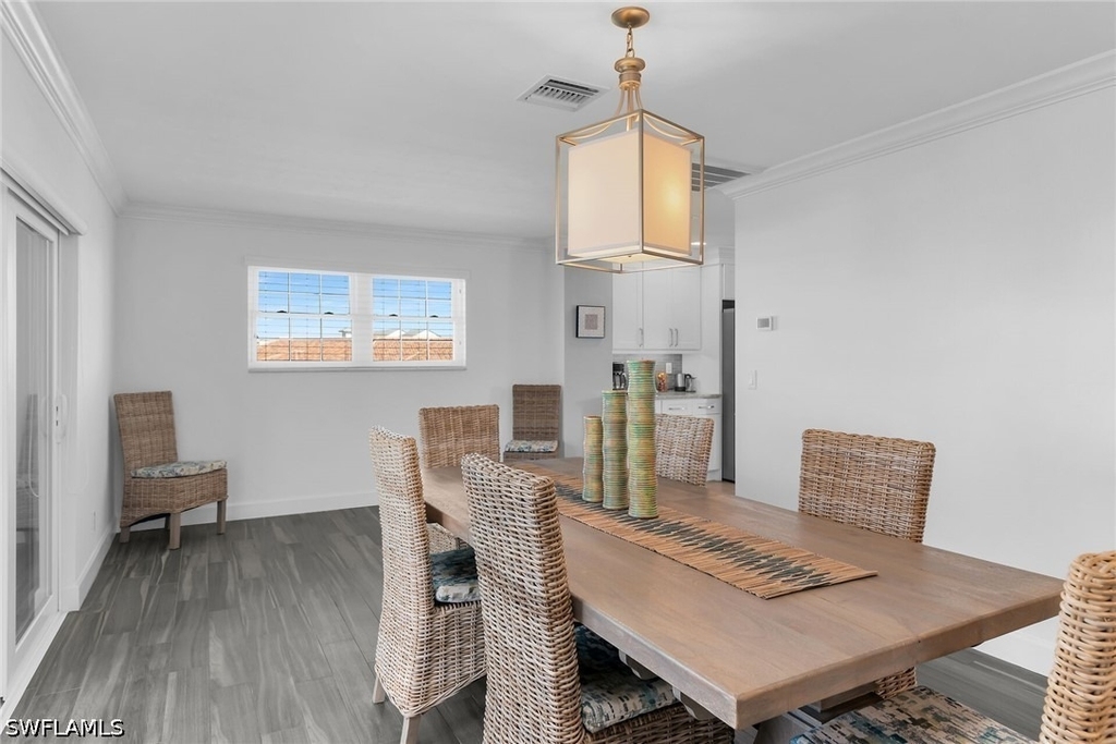 1020 Swallow Avenue - Photo 7