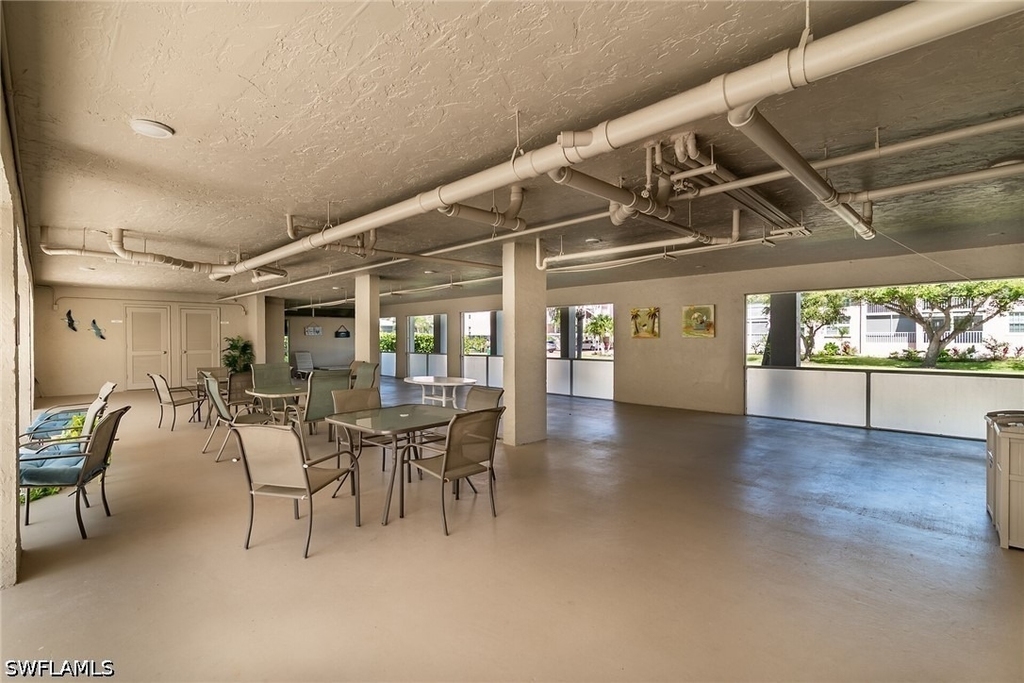 1020 Swallow Avenue - Photo 36