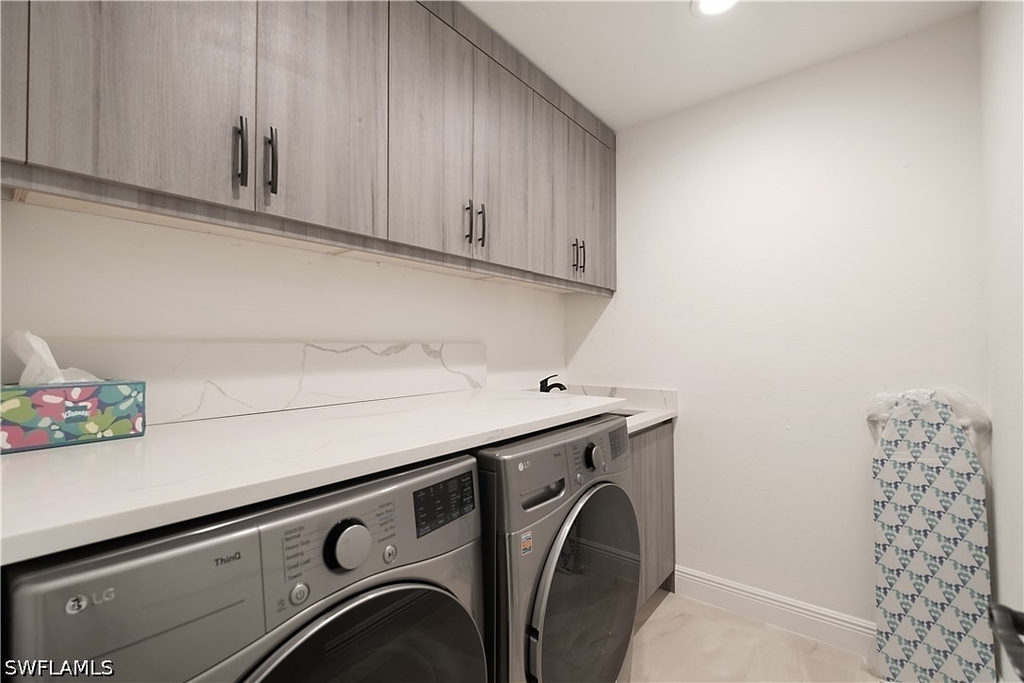 2307 Queens Way - Photo 28