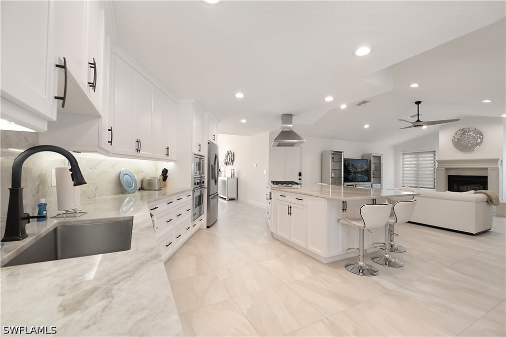2307 Queens Way - Photo 13