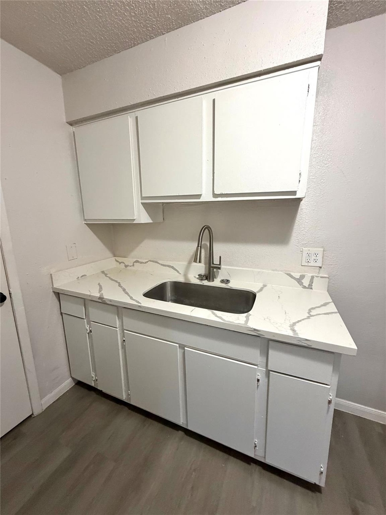 1614 Vauthier Street - Photo 3