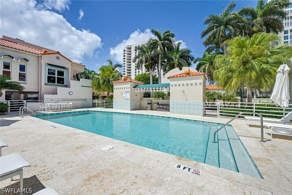 4530 Gulf Shore Boulevard N - Photo 46