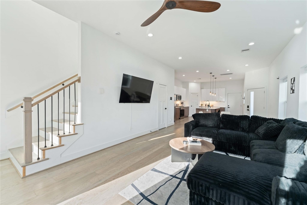 3034 Gray Street - Photo 7