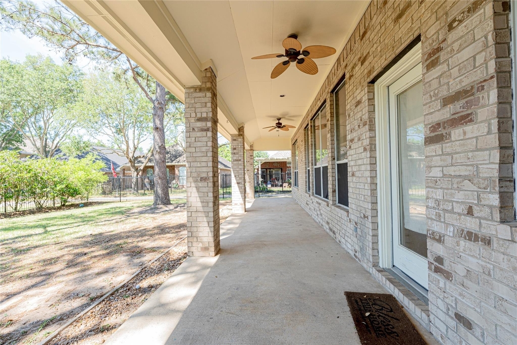 24319 Bay Hill Boulevard - Photo 24