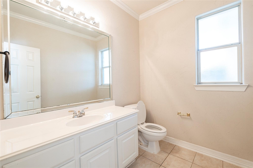 24319 Bay Hill Boulevard - Photo 14
