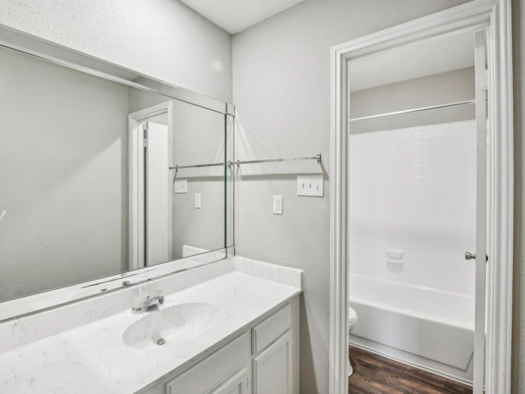 4211 Clay Hill Drive - Photo 13