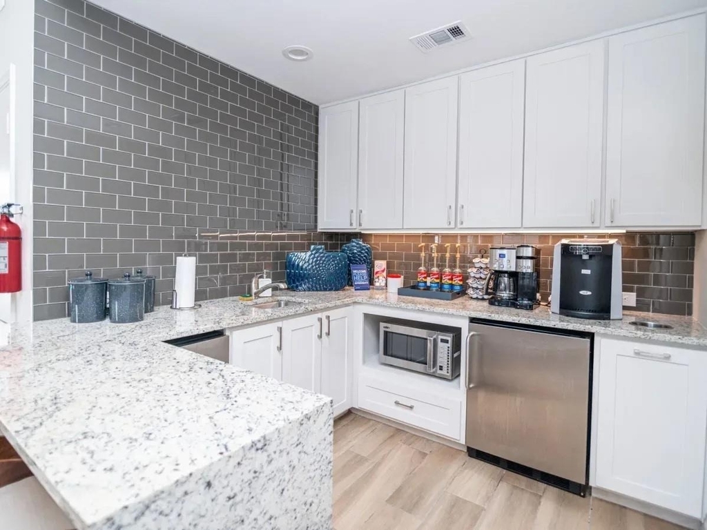 4211 Clay Hill Drive - Photo 20
