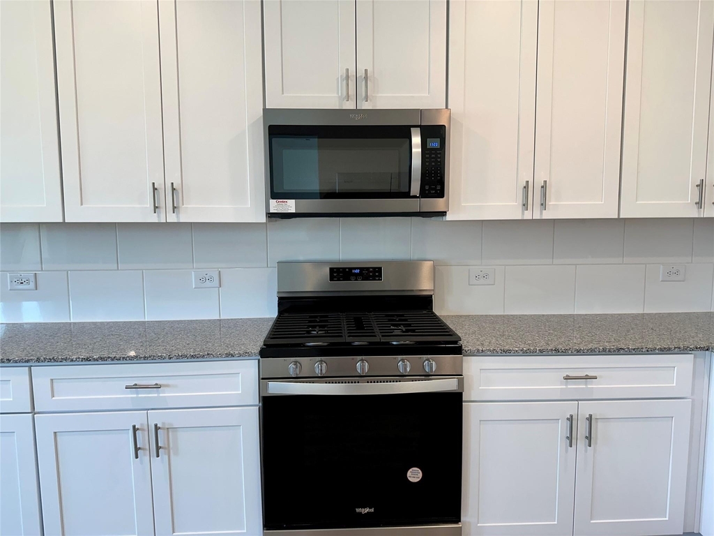 16530 Pine Arrow Drive - Photo 8