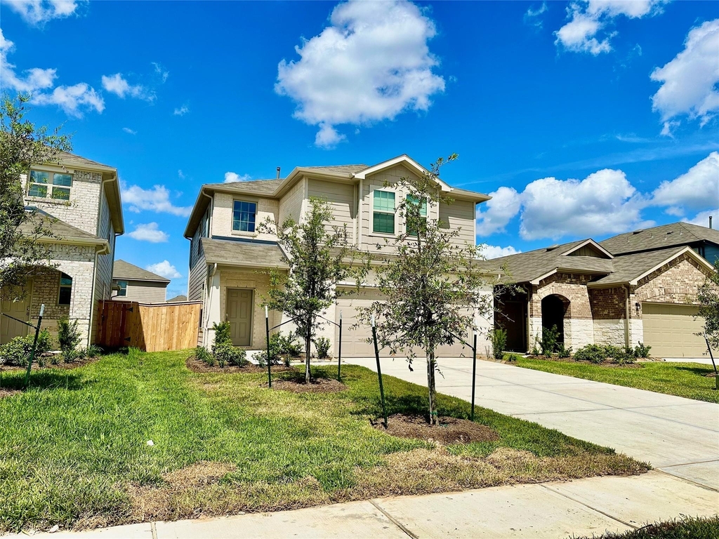 16530 Pine Arrow Drive - Photo 2