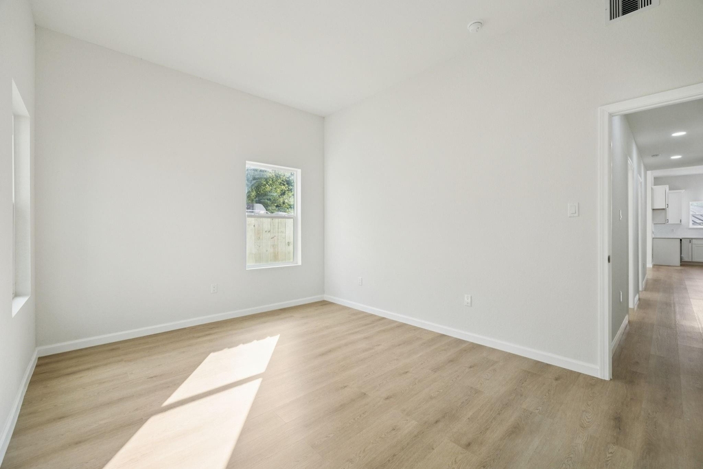 301 Cartersville Street - Photo 14
